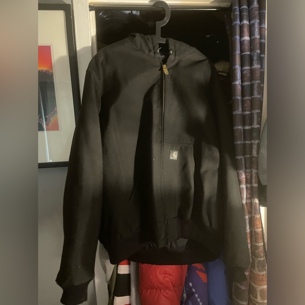 Black carhartt jacket super good condition